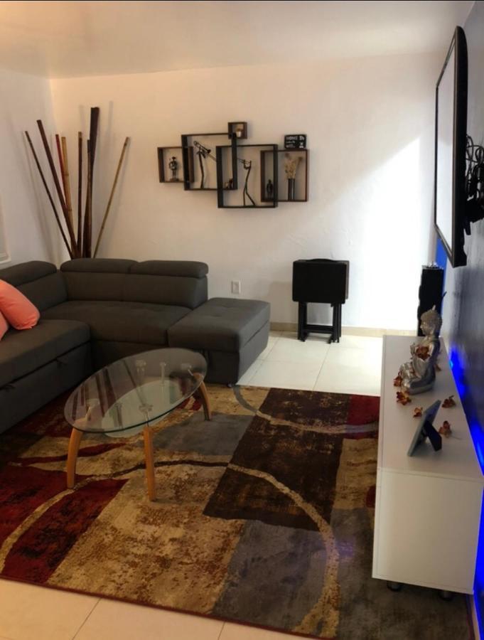 Blue Room By The Gables ไมอามี ภายนอก รูปภาพ